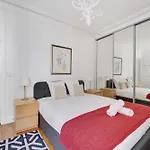 Cosy Flat 2 BDR Arc de Triomphe Champs Elysées